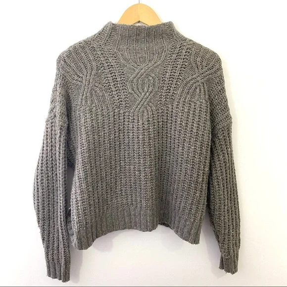AERIE Grey marled Chunky Rib Mix Stitch Sweater Small - Picture 2 of 8